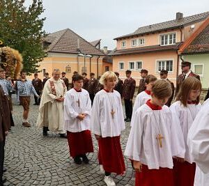 Erntedank- und Pfarrfest 2022 / Heine-Klug Maria Erntedank- und Pfarrfest 2022