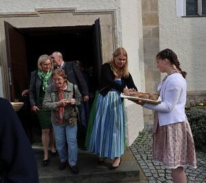 Erntedank- und Pfarrfest 2022 / Heine-Klug Maria Erntedank- und Pfarrfest 2022
