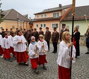 Erntedank- und Pfarrfest 2022 / Heine-Klug Maria Erntedank- und Pfarrfest 2022