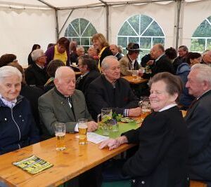 Erntedank- und Pfarrfest 2022 / Heine-Klug Maria Erntedank- und Pfarrfest 2022
