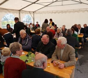 Erntedank- und Pfarrfest 2022 / Heine-Klug Maria Erntedank- und Pfarrfest 2022