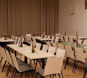Erntedank- und Pfarrfest 2022 / Heine-Klug Maria Erntedank- und Pfarrfest 2022